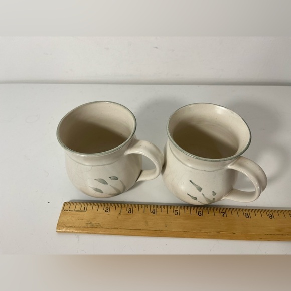 Set of 2 Matching Handmade Wheel Thrown Pottery Mugs Signed Cream Green - Picture 5 of 9